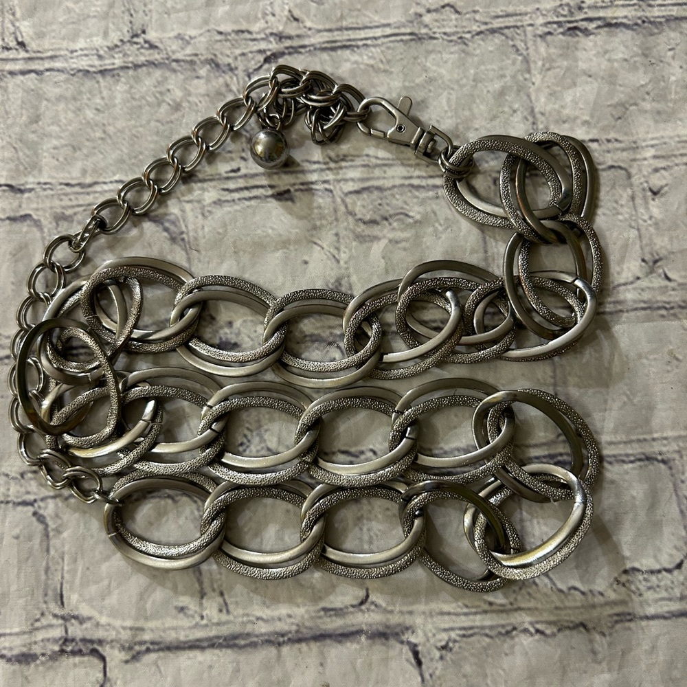 SILVER TONE CHUCKY CHAIN WOMENS WAIST BELT